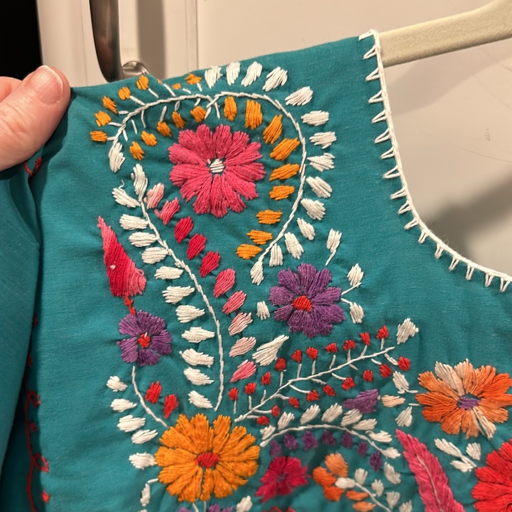 Homemade embroidered dress - Picture 4 of 16